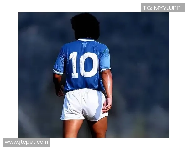 足球史上十位逆天球星盘点 每一位都是传奇级人物 足球史上十位逆天球星盘点 每一位都是传奇级人物